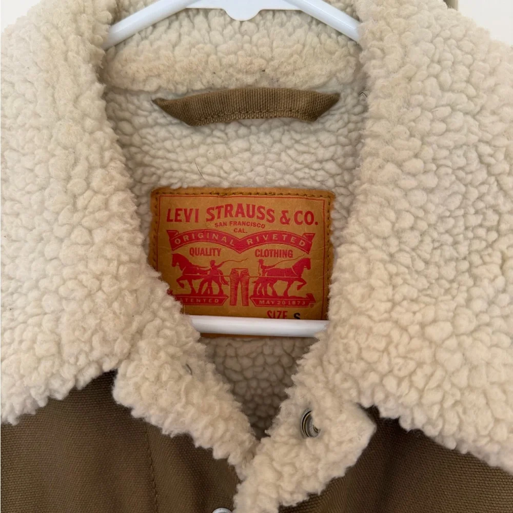 Levi's Tan Sherpa-Lined Jacket - Picture 4 of 6